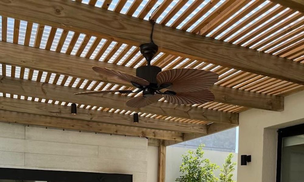 Rattan Blade Ceiling Fan With Remote Control Luminatura